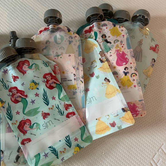 Pack of 20 reuseable pouches, never used // Disney and Paw Patrol - 10 of each - Picture 3 of 3